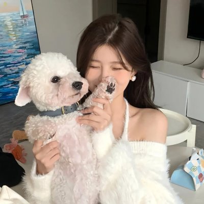 扭曲效应 海报